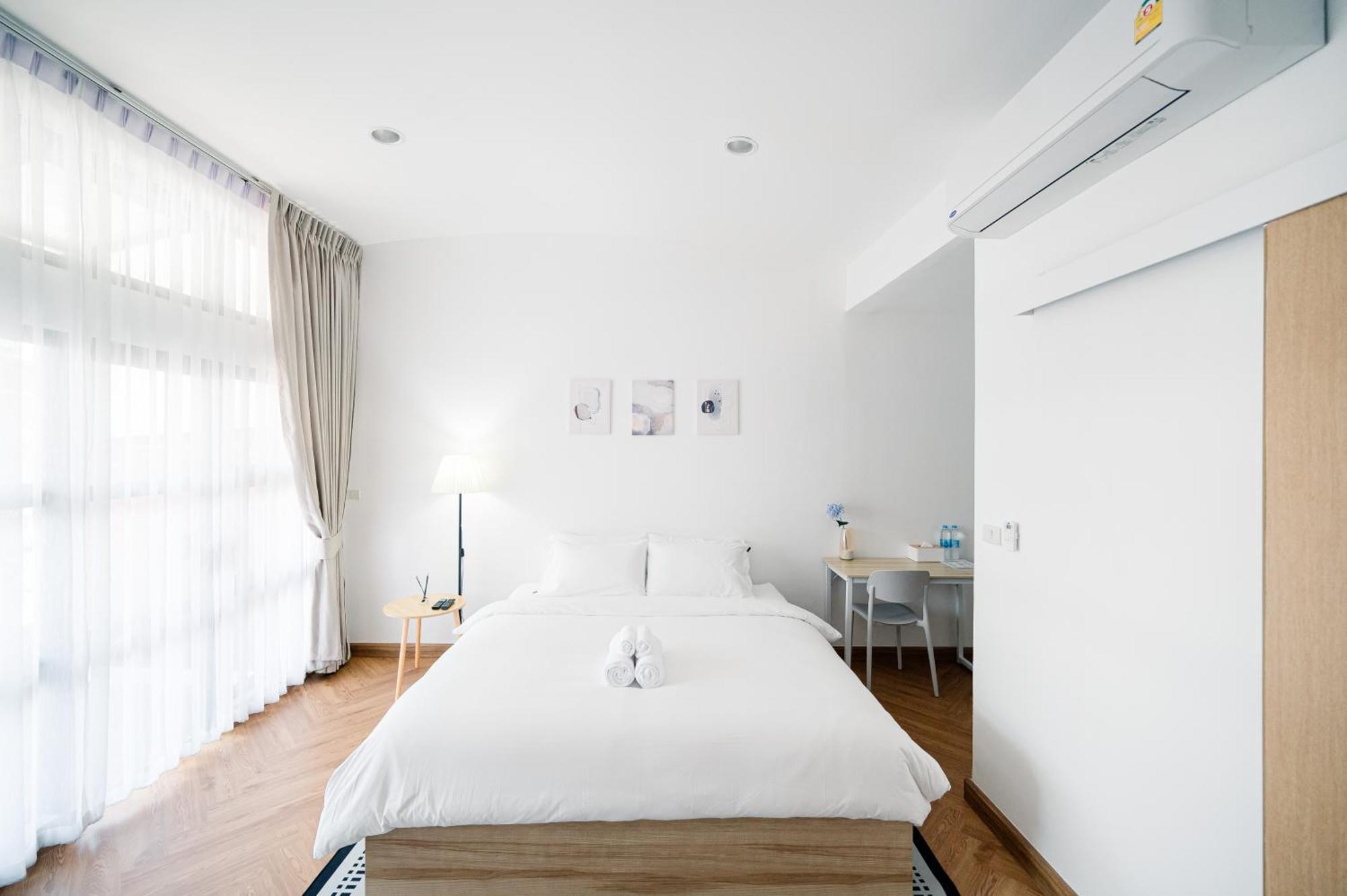 Mitt Haus Hotel Bangkok Bagian luar foto